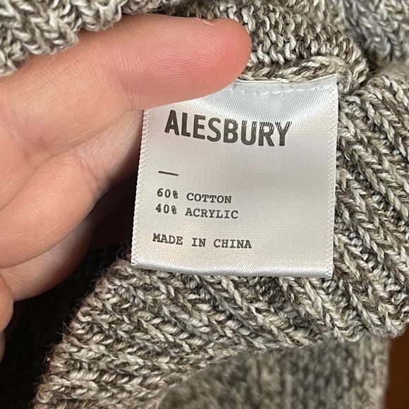 Alesbury Men’s Grey Neutral Button Down Cotton Blend Sweater Size Small - Picture 5 of 7
